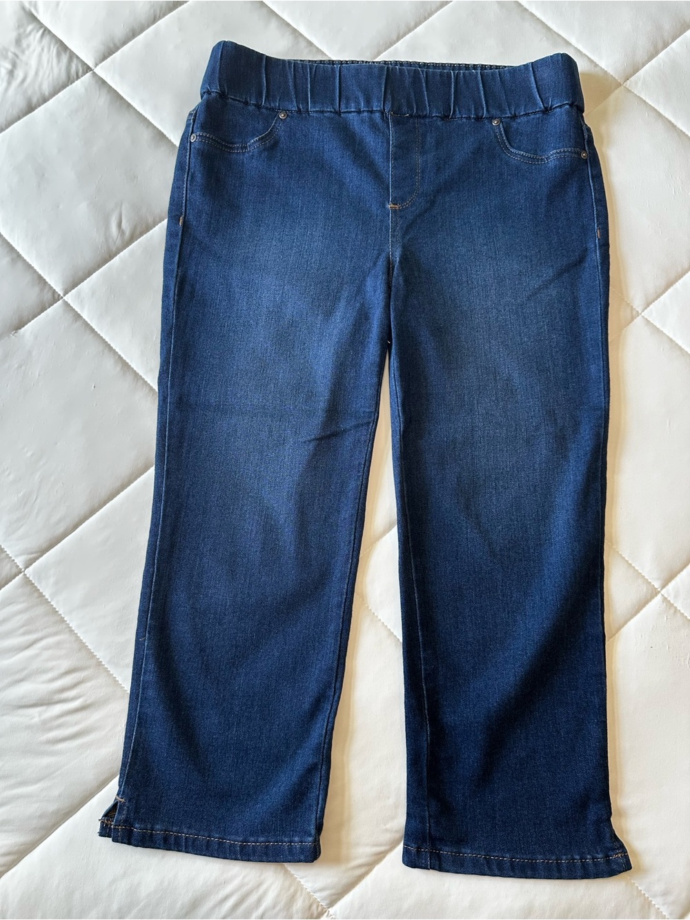 Chico's Dark Blue Pull on Jegging Capri